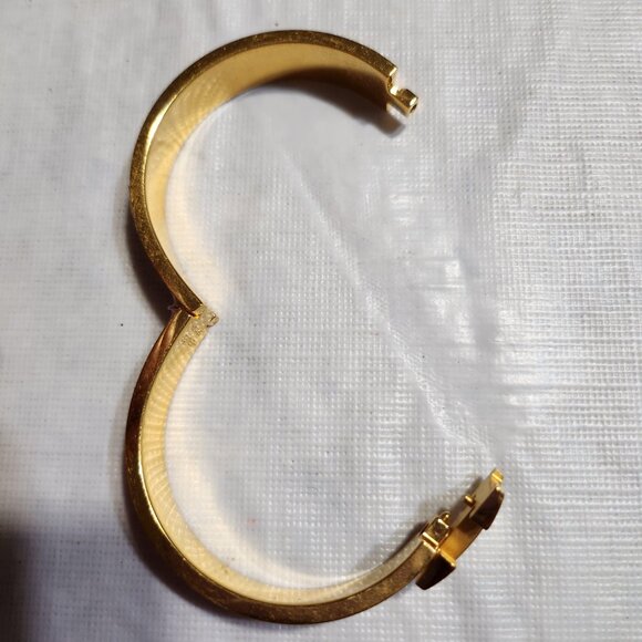 Hermes Enamel Narrow Clic Clac H Bracelet GM in Orange - Picture 8 of 8